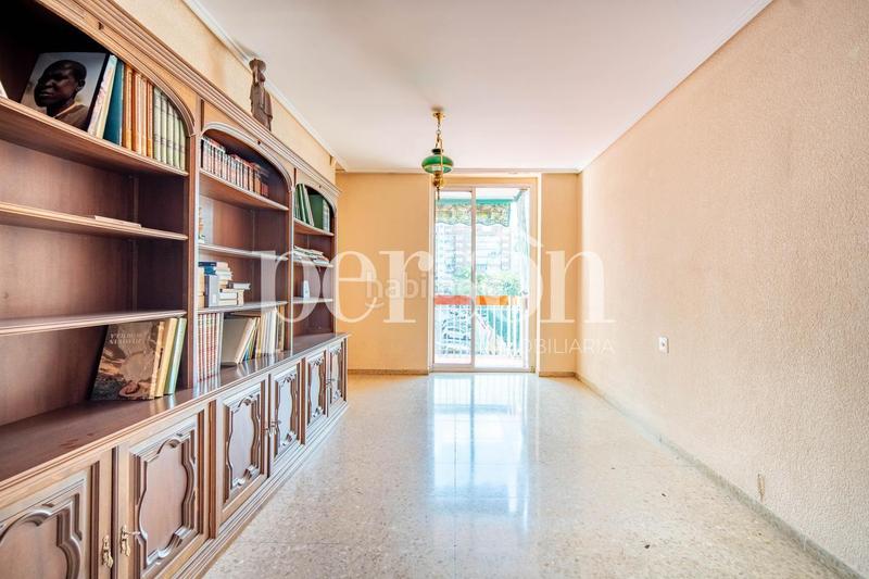 Foto 6850a1cc-d000-4653-bf39-119c83a63be3. Pis amb aparcament a La Petxina Valencia