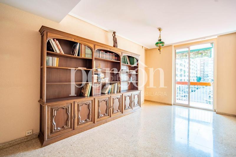 Foto 99f03ea0-d97c-4350-a340-a39a10d03958. Pis amb aparcament a La Petxina Valencia