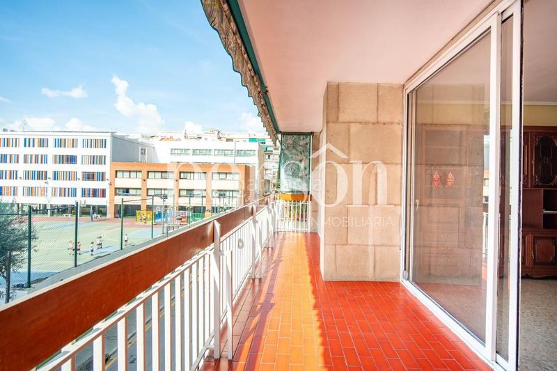 Foto f0094af5-0e01-408c-a428-0a07a10fb3fe. Pis amb aparcament a La Petxina Valencia