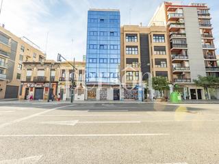 Edifici a La Creu del Grau. Inversión  edificio completo para 24 estudios