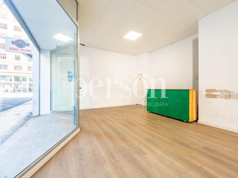 Foto 26bf7199-301e-49e6-a1d2-644768c5a8c0. Local commercial dans El Pilar Valencia