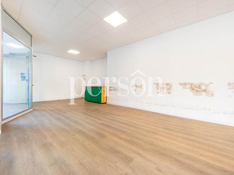 Foto 5011fd08-71ca-4763-ab8d-3c54916b8e9d. Local commercial dans El Pilar Valencia