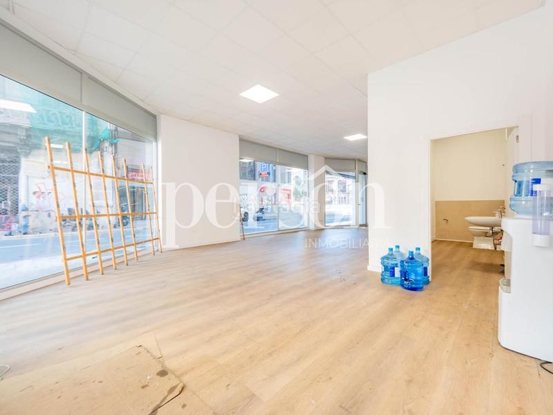 Foto 66db1712-cba9-4ab4-bb4c-b9ad1e7df23e. Local commercial dans El Pilar Valencia