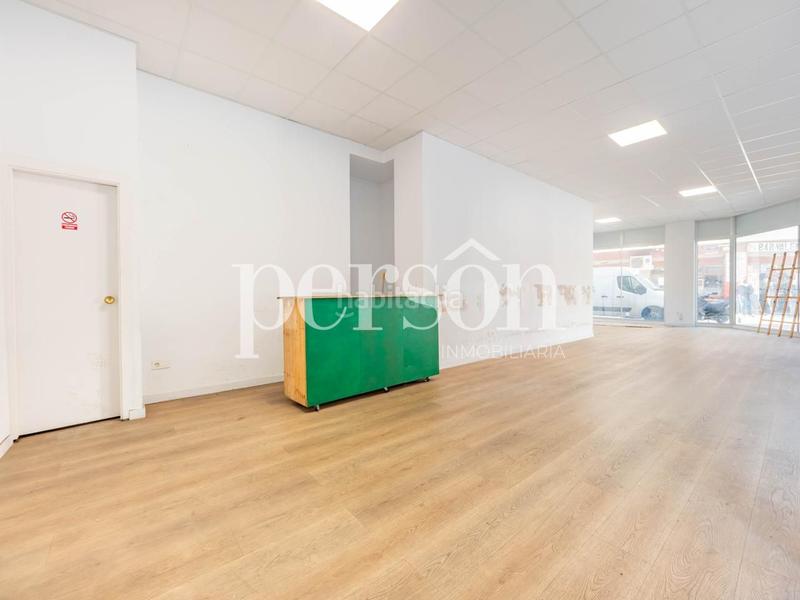 Foto bca93606-b3fd-42a2-ad31-e69b354c677c. Local commercial dans El Pilar Valencia