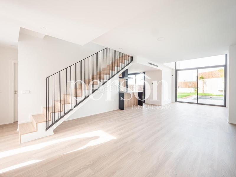 Foto 3d4da306-c644-4e94-9dd2-19276f8fc71d. Alquiler casa chalet independiente en alquiler en montesano en San Antonio de Benagéber