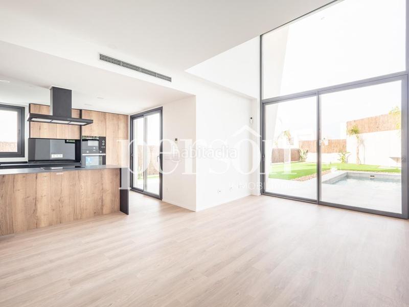 Foto d79c4fcd-c236-4518-a8a1-6b3068a5d29e. Alquiler casa chalet independiente en alquiler en montesano en San Antonio de Benagéber