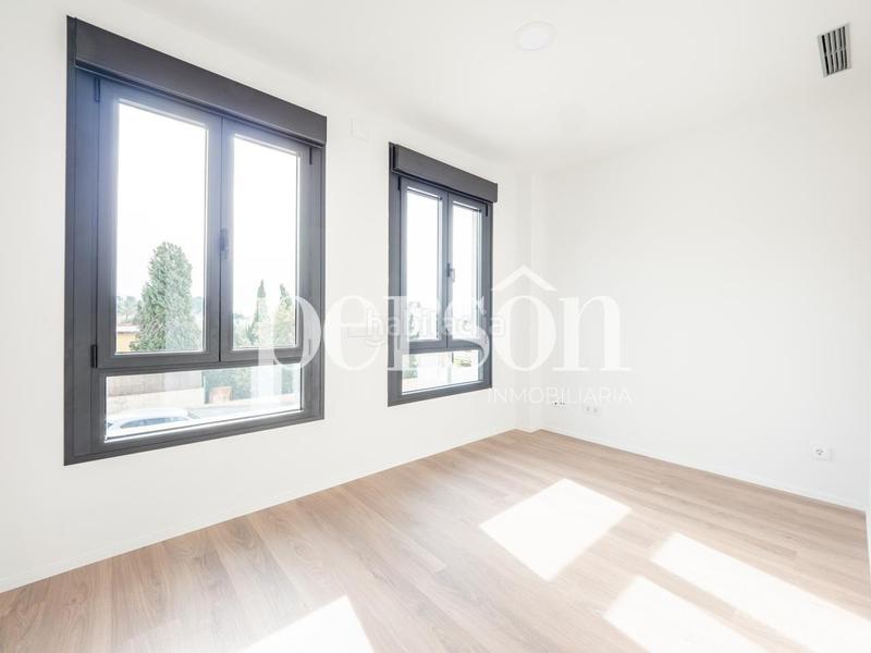 Foto 0857f97f-4023-4810-b4fc-3aa4da42bd9b. Lloguer casa amb aparcament piscina a San Antonio de Benagéber