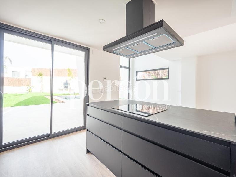 Foto 796e9f46-d03e-4a7d-aa9a-578763cd48da. Location maison avec parking piscine dans San Antonio de Benagéber