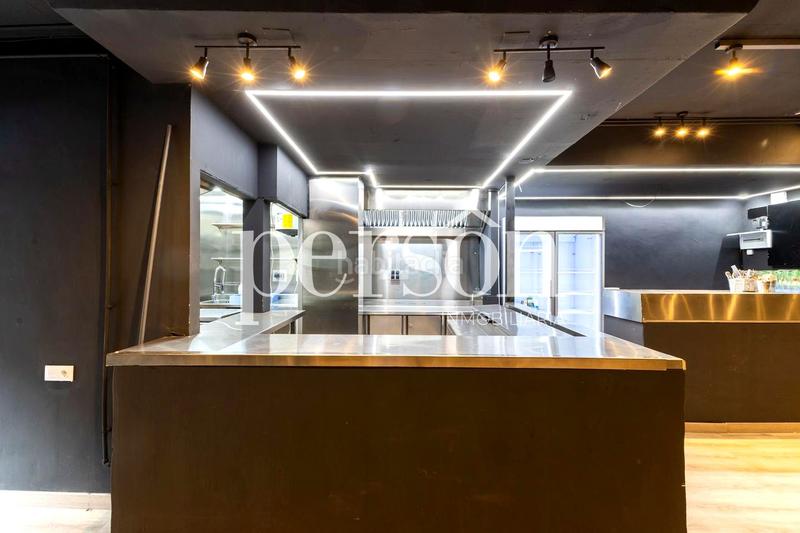 Foto 1b6b9c98-07ca-4a57-89cf-2dcf3654f474. Traspàs local comercial a Ciutat Jardí Valencia