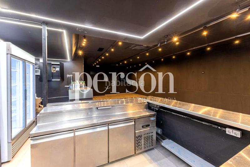 Foto 1e2528fb-72f2-418e-932b-f13cf2b287c6. Traspàs local comercial a Ciutat Jardí Valencia