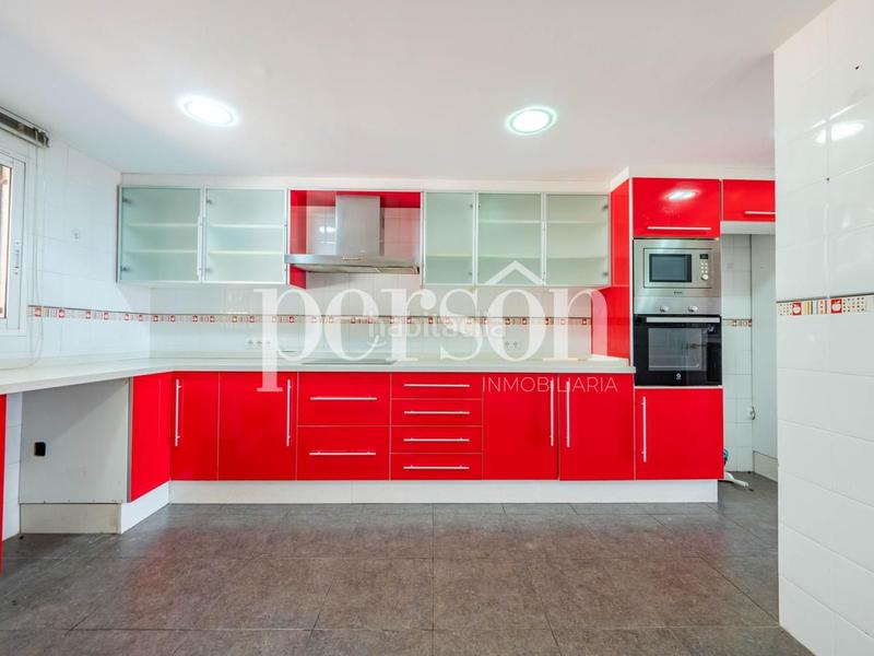 Foto 176123ea-2fc3-4d66-9755-67f36f91179d. Casa a schiera con riscaldamento parcheggio piscina in Torrent