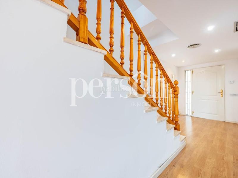 Foto 28d659a6-1e91-4a99-869a-21720177d039. Casa a schiera con riscaldamento parcheggio piscina in Torrent