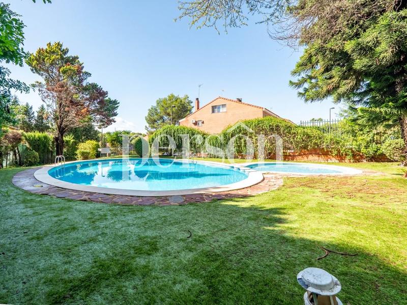 Foto 5211b282-9874-4f0f-a2e0-b270d07419c5. Casa a schiera con riscaldamento parcheggio piscina in Torrent