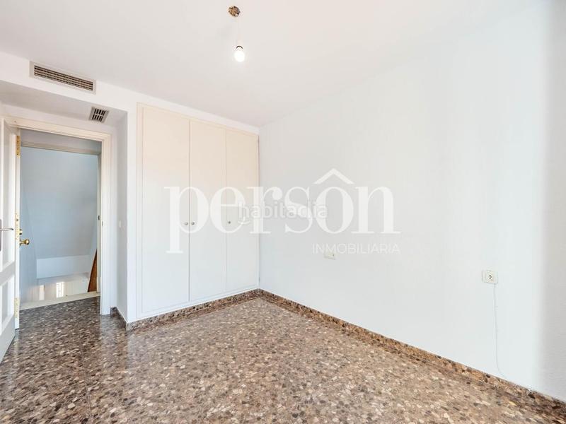 Foto 6d3c64a2-5be4-4c12-9fcd-6fb3cadeae93. Casa a schiera con riscaldamento parcheggio piscina in Torrent