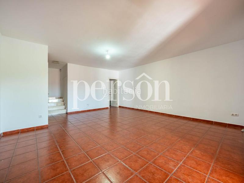 Foto 8024898a-8ee2-41b4-92ab-7a26c9f63e96. Casa a schiera con riscaldamento parcheggio piscina in Torrent