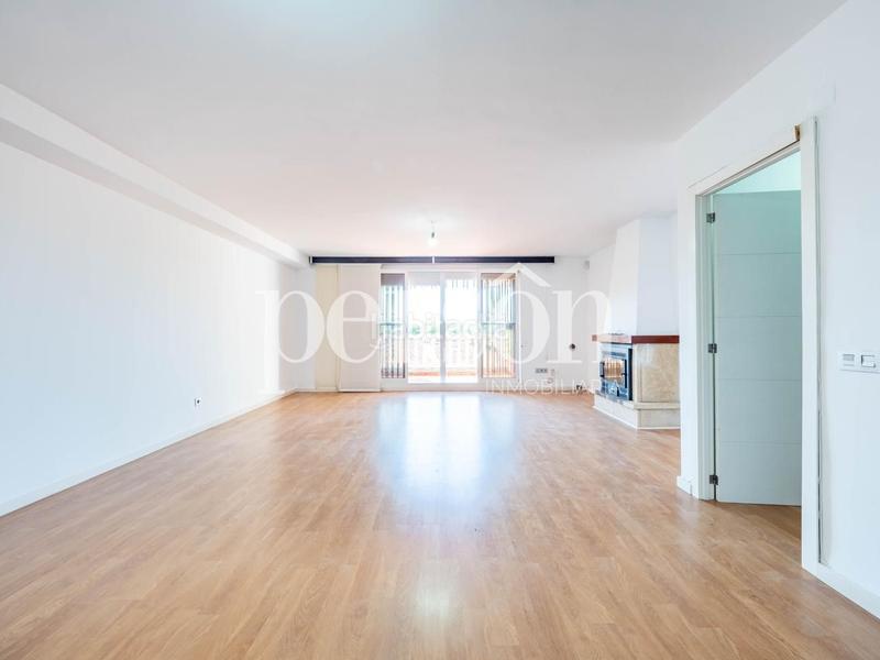 Foto 8c3ea7a6-650c-435b-9785-9e83fe3cddd3. Casa a schiera con riscaldamento parcheggio piscina in Torrent