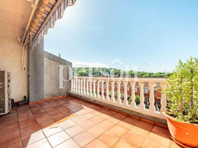 Foto 9ab47a70-d8e2-44f8-a72e-be521376f406. Casa a schiera con riscaldamento parcheggio piscina in Torrent