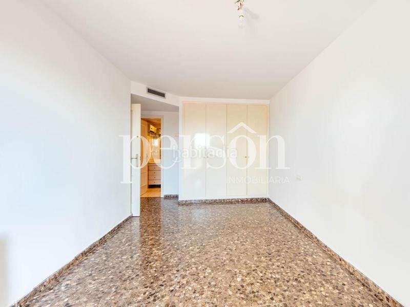 Foto b51c6f0d-1eee-4366-a14d-dcc62fafc9d5. Casa a schiera con riscaldamento parcheggio piscina in Torrent