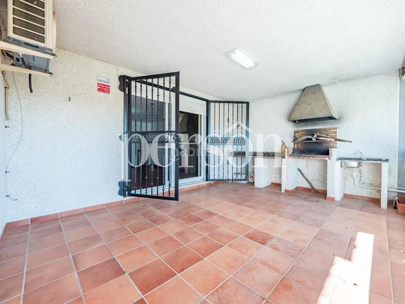 Foto eabbe8c1-cd64-43d5-b311-d1d6cb03aa1a. Casa a schiera con riscaldamento parcheggio piscina in Torrent