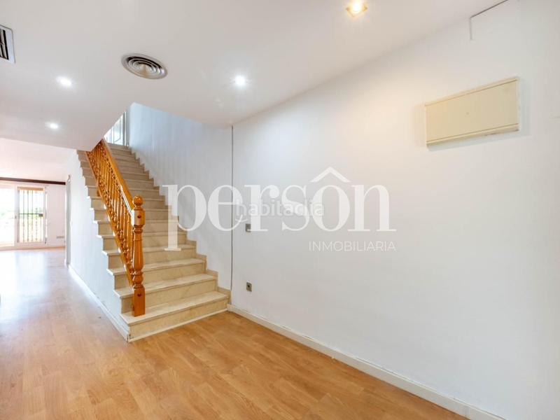 Foto f278fe26-0517-46b6-a469-be537a3e6ad2. Casa a schiera con riscaldamento parcheggio piscina in Torrent