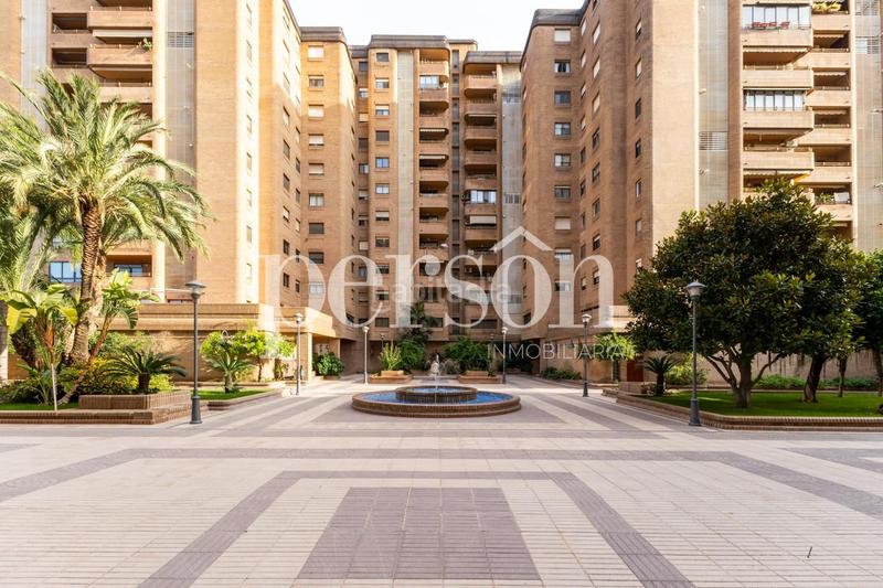 Foto 562fa139-c55e-47d9-ab3d-e2dca2b21c7c. Alquiler piso gran piso reformado y amueblado en benimaclet en Valencia