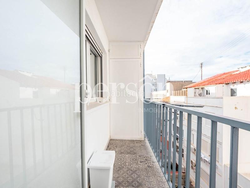 Foto 5db25cd2-912c-430a-a9d9-e35fcb3df2ad. Appartement avec chauffage parking dans Mestalla Valencia