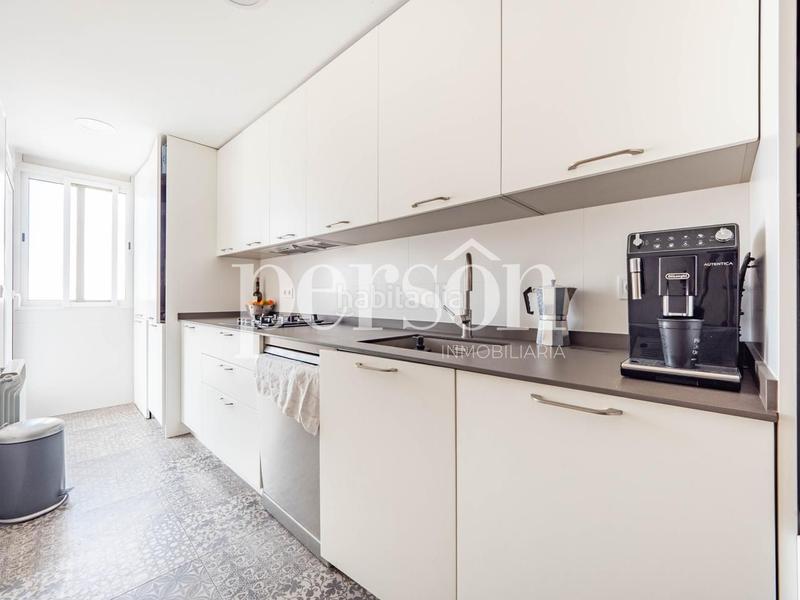 Foto 69f39259-1a13-4510-9a46-77314035d001. Appartement avec chauffage parking dans Mestalla Valencia