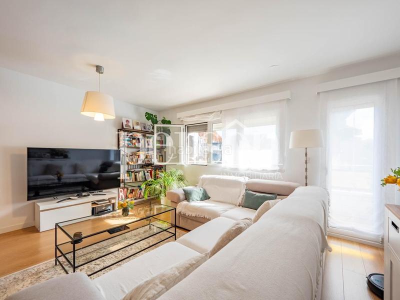 Foto cad3ebf5-77c4-49a3-aa9b-044e4987fdd4. Appartement avec chauffage parking dans Mestalla Valencia