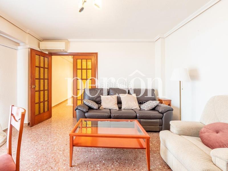 Foto b52b4e7a-12a3-4e49-a929-a77a8f6dc2e9. Alquiler piso vivienda en alquiler en campanar en Valencia