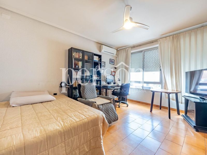 Foto 929a2c59-9067-41e3-9bdd-2e4a457eed54. Pis a La Roqueta Valencia