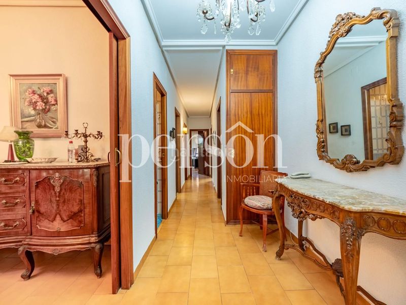 Foto bdb8a51b-7be5-4e6d-bcf7-b4a6b125dbf4. Piso en La Roqueta Valencia