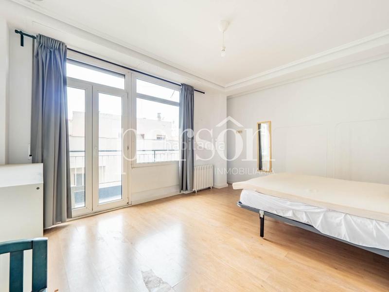 Foto 211f4242-edde-42b4-8984-8f6ce2c28fb2. Piso  en venta en Sant Francesc en Sant Francesc Valencia