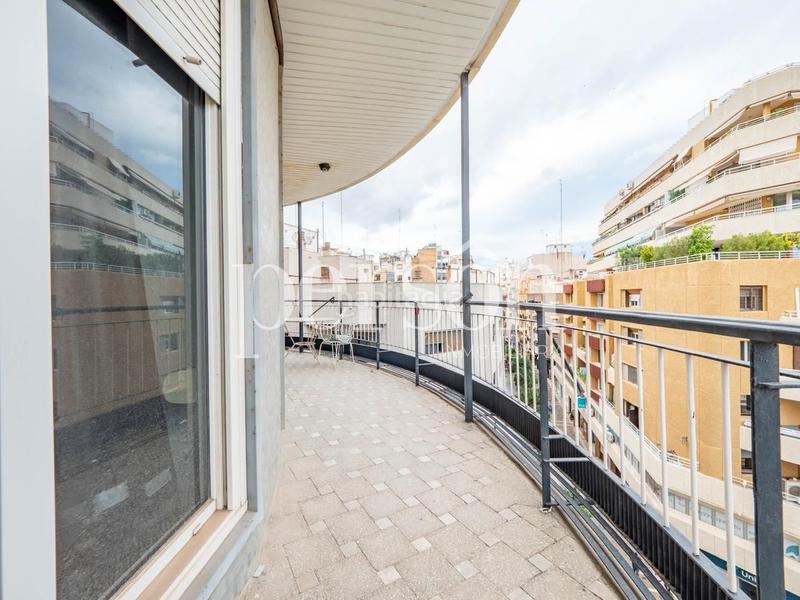 Foto 28b02fd4-3003-451e-8440-c1fd3ef51ac2. Piso  en venta en Sant Francesc en Sant Francesc Valencia