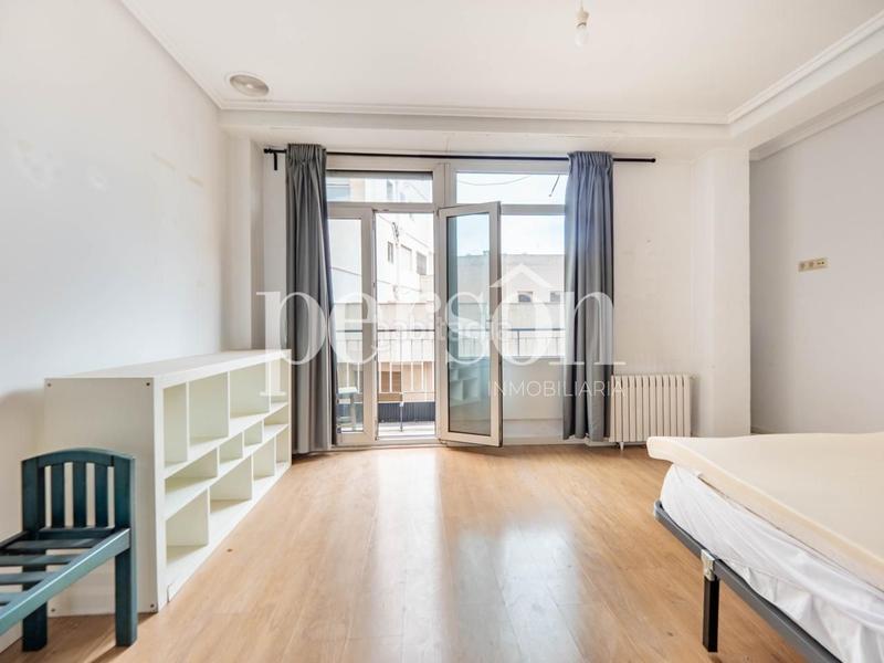 Foto c6ae1c44-ddf6-4720-9023-b6e5a52c079e. Piso  en venta en Sant Francesc en Sant Francesc Valencia