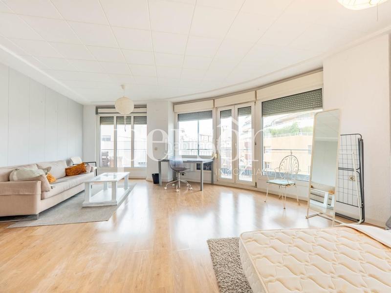 Foto e4934467-20aa-48d1-8b12-785f7dca9f7c. Piso  en venta en Sant Francesc en Sant Francesc Valencia