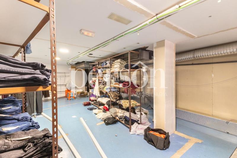 Foto a79e430e-c1bc-40d4-9ac1-121aa2a561eb. Locale commerciale in carrer major 27 in Centro Histórico Gandia