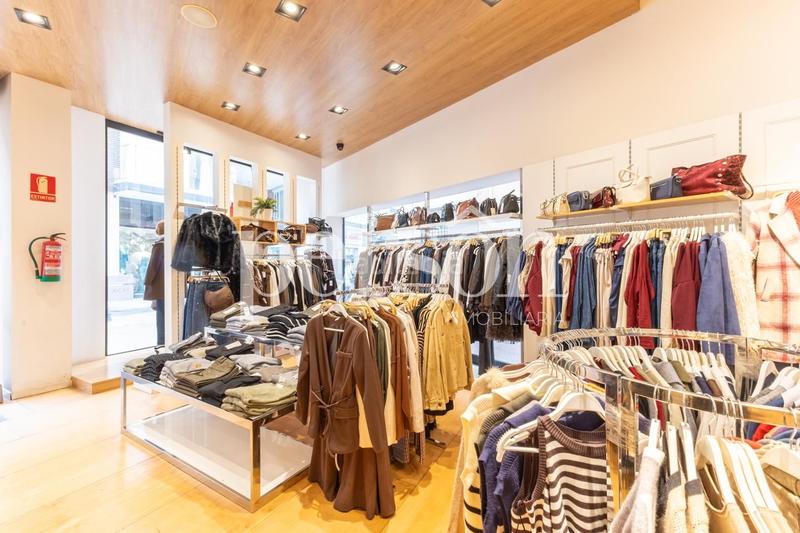 Foto aee52932-b96e-4b2b-bb0b-da5c4734b34b. Locale commerciale in carrer major 27 in Centro Histórico Gandia