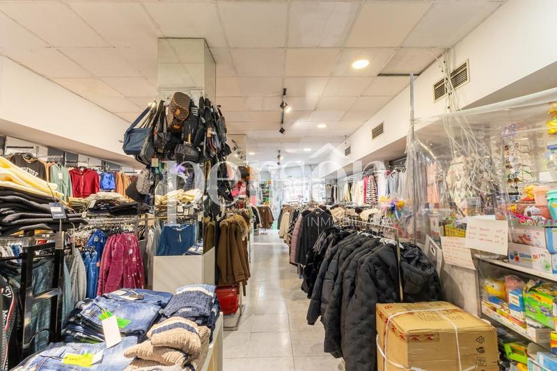 Foto aa0eb1d9-9d98-4dea-9f5b-e020560b7e50. Locale commerciale in Santa Rosa Alcoi