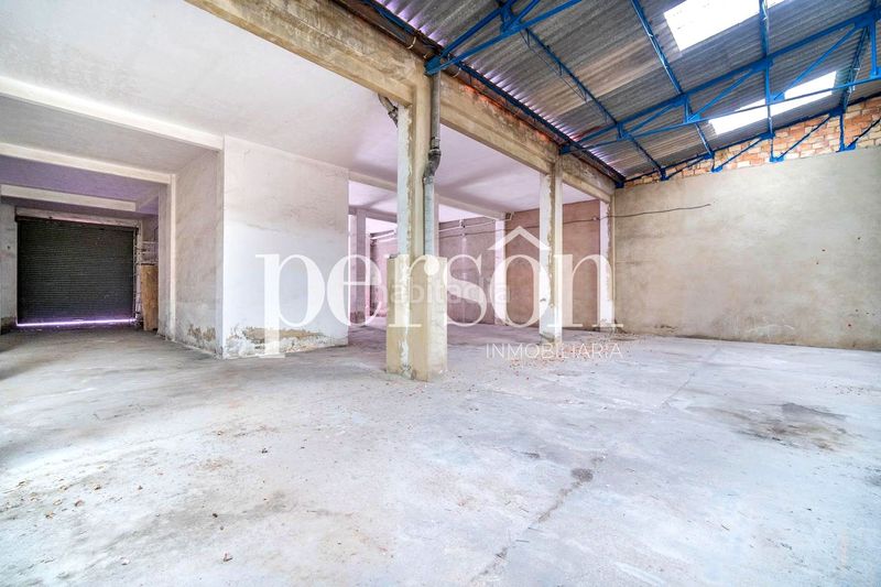 Foto 4267a824-f4d7-4255-be09-313314a430cf. Local comercial a Aiora Valencia