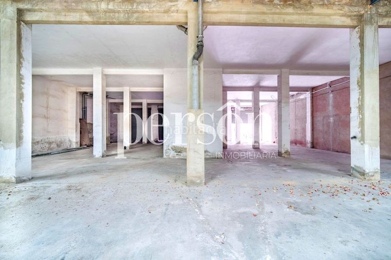 Foto f9b15b70-e78f-446e-be22-bc7a79ddd629. Local comercial a Aiora Valencia