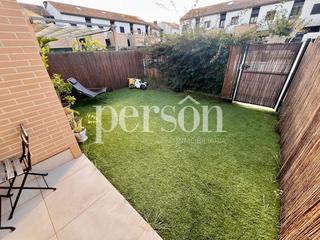 Miete Haus in Entrepinos. Adosado en la eliana