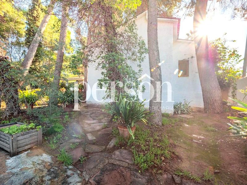 Foto 5529ace3-3acb-4361-bc00-af40bae5eb08. Casa chalet en Centro Bétera