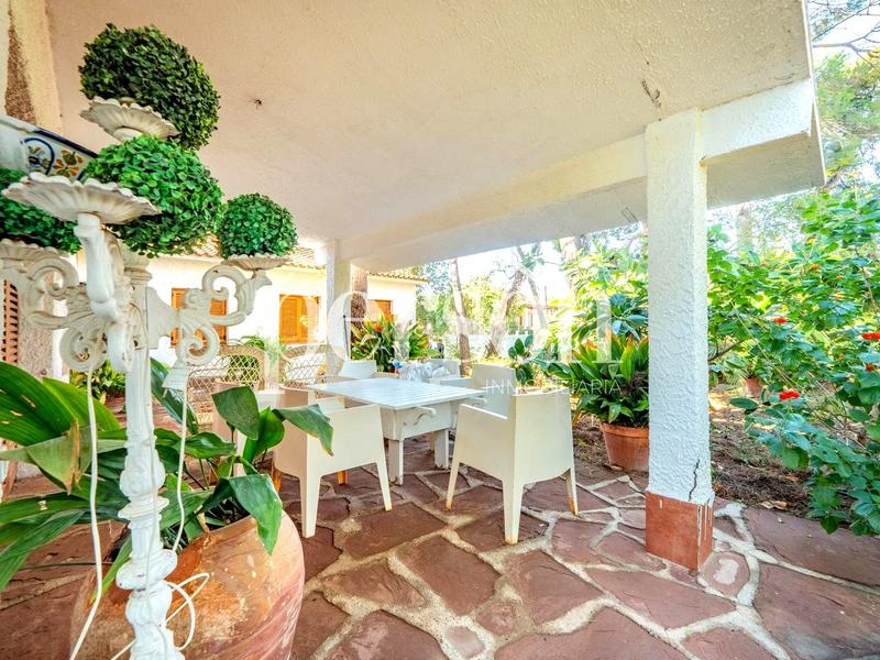 Foto 9eeae951-bf17-40b6-bab2-e5809305124c. Casa chalet en Centro Bétera