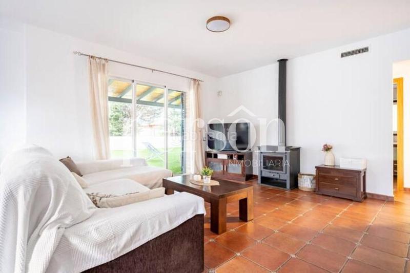 Foto 195c8094-6012-44cd-b6f4-72268c2fef1d. Affitto casa con parcheggio piscina in Riba - roja de Túria