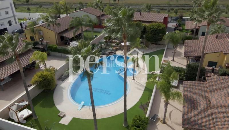 Foto 3372b2bd-7047-455f-8655-0e30c91b7a03. Affitto casa con parcheggio piscina in Riba - roja de Túria