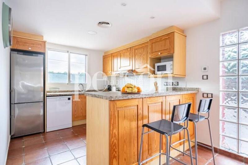 Foto b637aa37-1edb-4368-acef-e8ca55750f80. Affitto casa con parcheggio piscina in Riba - roja de Túria