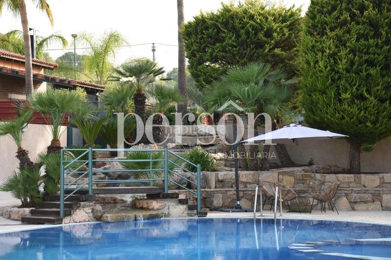 Foto f59860cf-3559-44de-b47a-732c5bdea958. Affitto casa con parcheggio piscina in Riba - roja de Túria