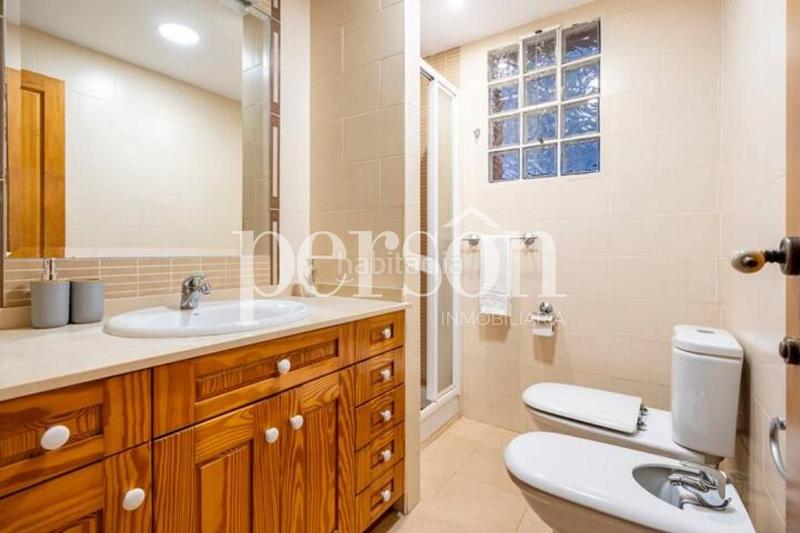 Foto 6d718540-cb8f-4937-8837-4c14b7a811d5. Alquiler casa alquiler chalet ribaroja de turia en Riba - roja de Túria