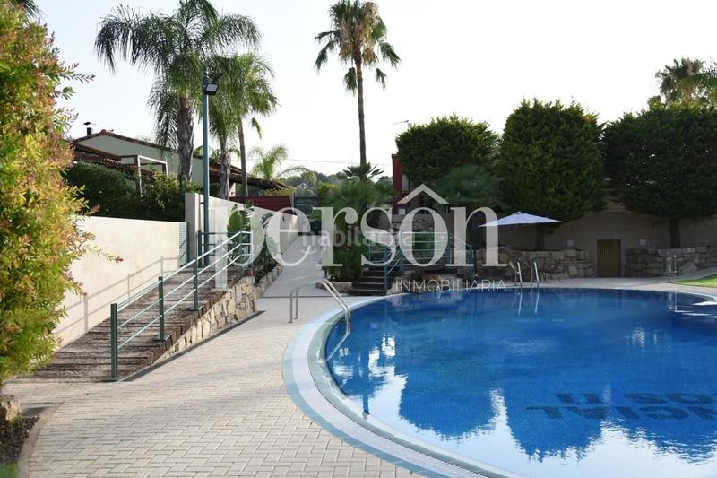 Foto 79cf5935-e233-4904-9111-62d45ce5ff86. Alquiler casa alquiler chalet ribaroja de turia en Riba - roja de Túria