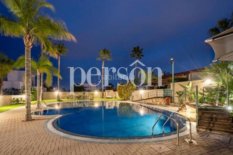 Foto d558d319-3a36-4fc3-9ffd-16fccffb8cb1. Alquiler casa alquiler chalet ribaroja de turia en Riba - roja de Túria